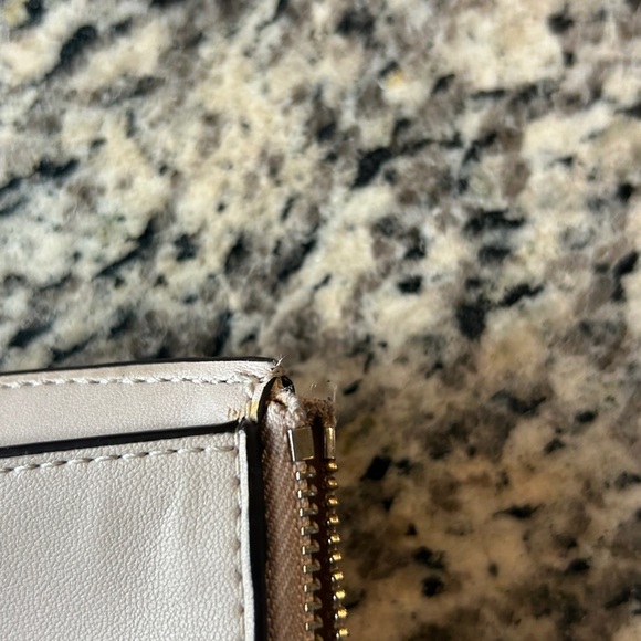 Kate Spade Gold Bid-fold Glitter Wallet - Picture 9 of 12